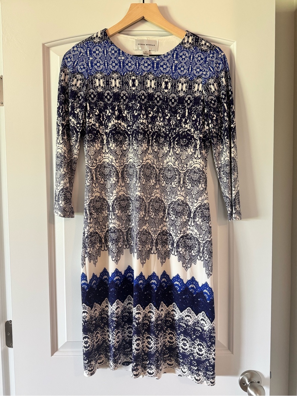 Donna Morgan Blue & Ivory Printed Sheath Dress Size 4 | Lined Career Dress - Picture 2 of 10